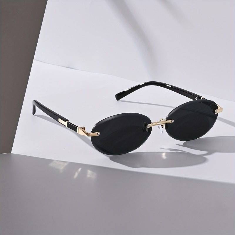 Street Fashion Glasses - Sexy Small Oval Punk Sunglasses Women