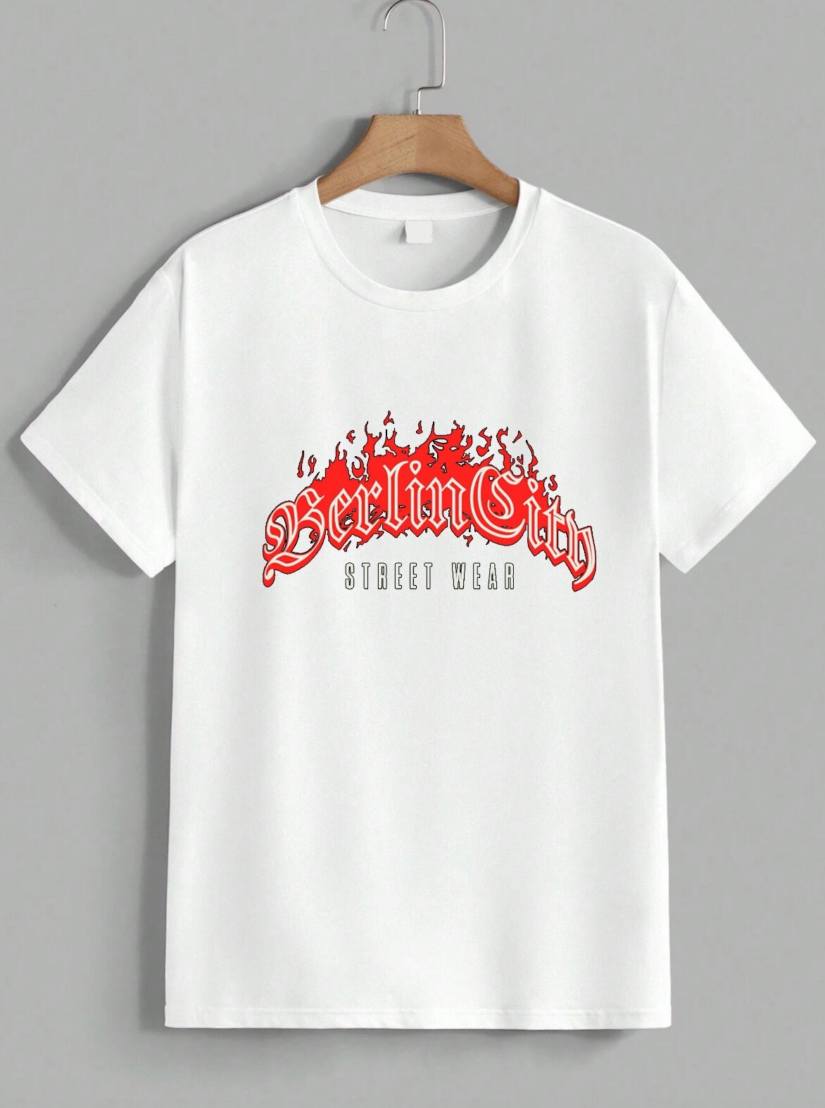 Berlin City Street Wear T-Shir - Street Fashion Berlin 评论和价格